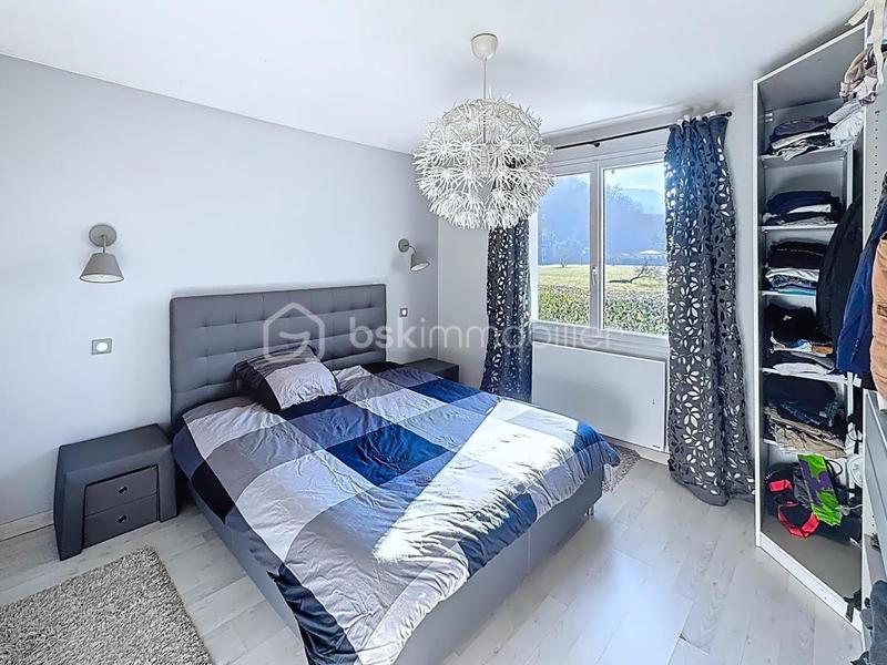 Maison traditionnelle - 100 m² - 5 pièces