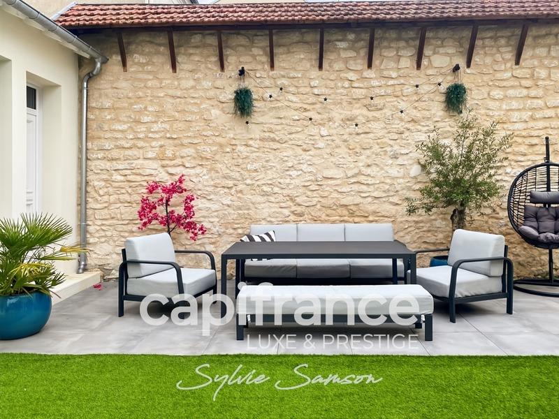 Maison bourgeoise - 165 m² - 8 pièces