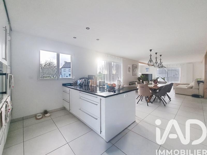 Maison - 94 m² - 4 pièces