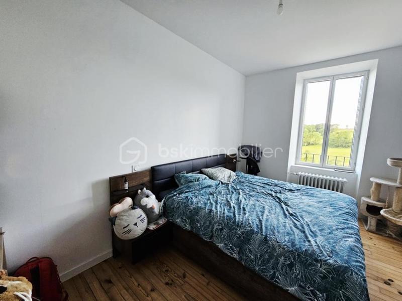 Propriété - 210 m² - 5 pièces