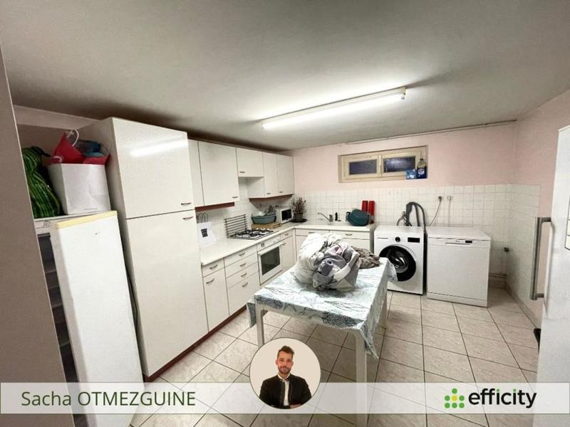 Pavillon - 120 m² - 5 pièces