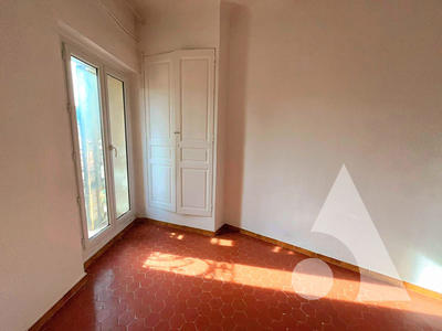 Appartement - 71 m² - 2 pièces