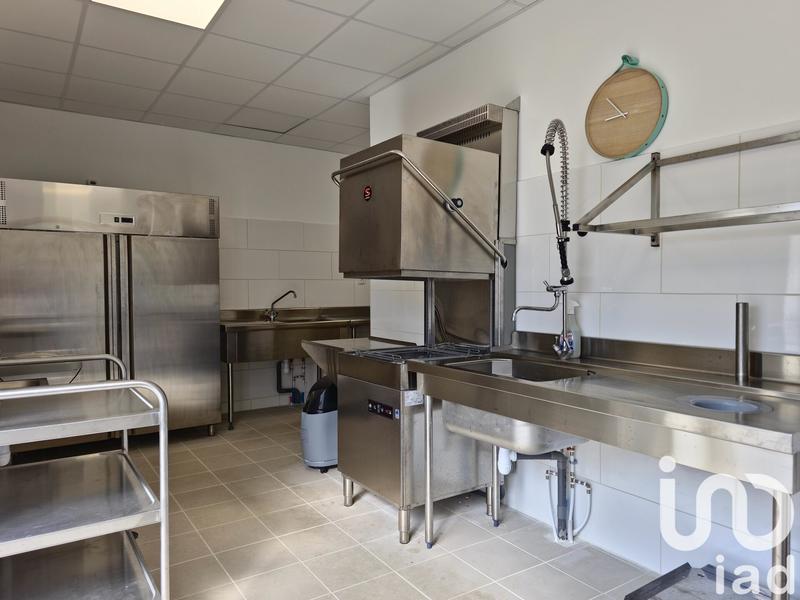 Maison - 940 m² - 23 pièces