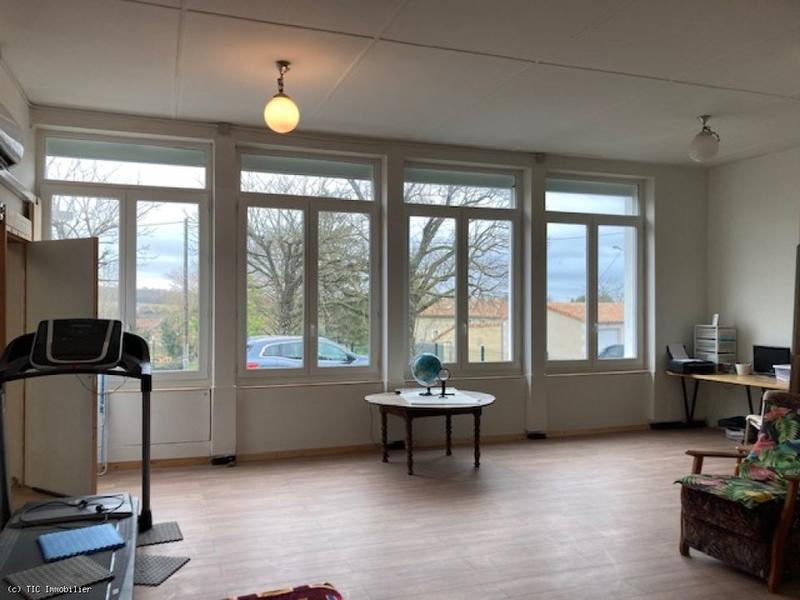 Demeure - 205 m² - 6 pièces