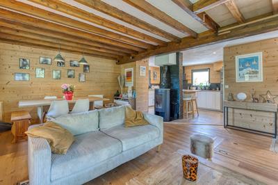 Maison - 166 m² - 8 pièces