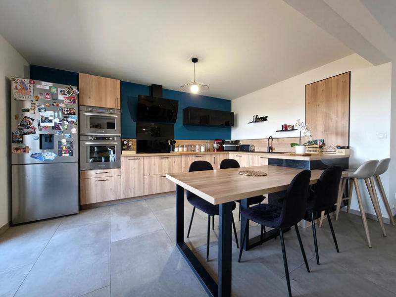 Appartement - 96 m² - 4 pièces