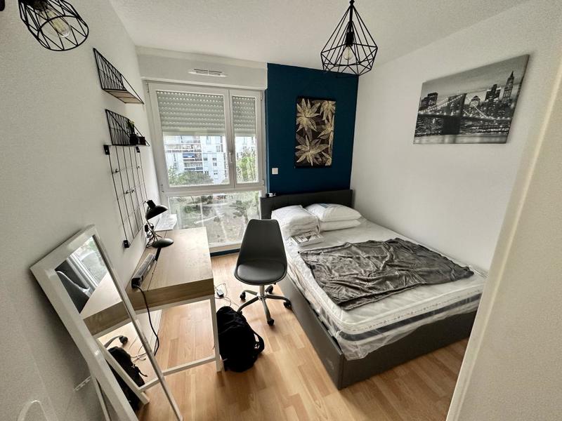 Chambre - 86 m² - 1 pièce