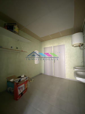 Appartement - 201 m² - 3 pièces