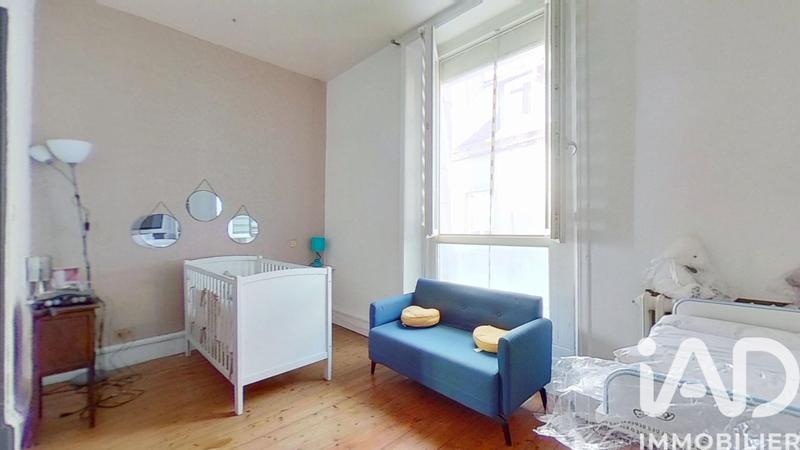 Maison - 224 m² - 7 pièces