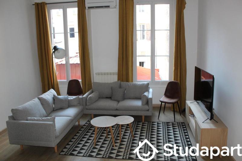 Chambre - 11 m² - 1 pièce