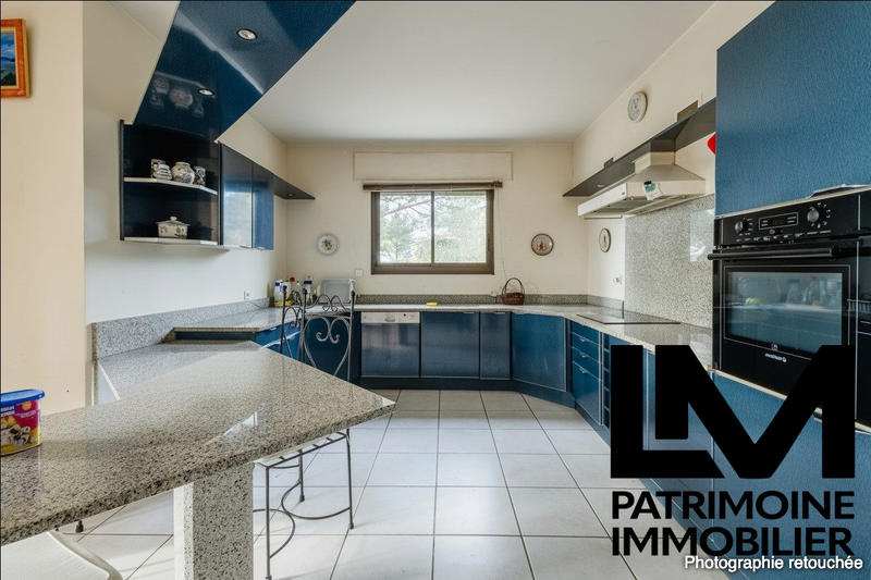 Villa - 185 m² - 5 pièces