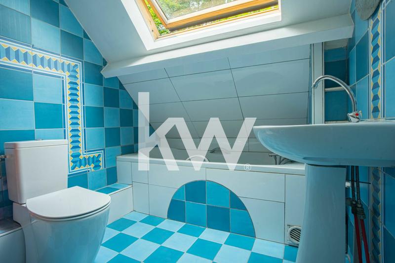 Maison ancienne - 176 m² - 8 pièces