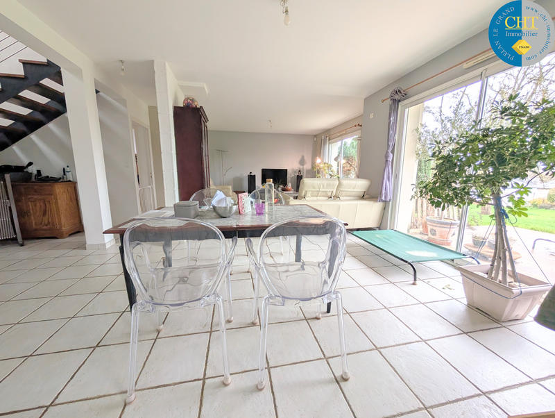 Maison - 156 m² - 7 pièces