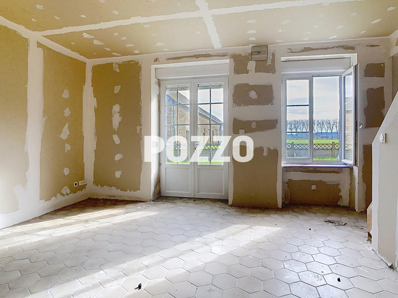 Maison - 260 m² - 11 pièces