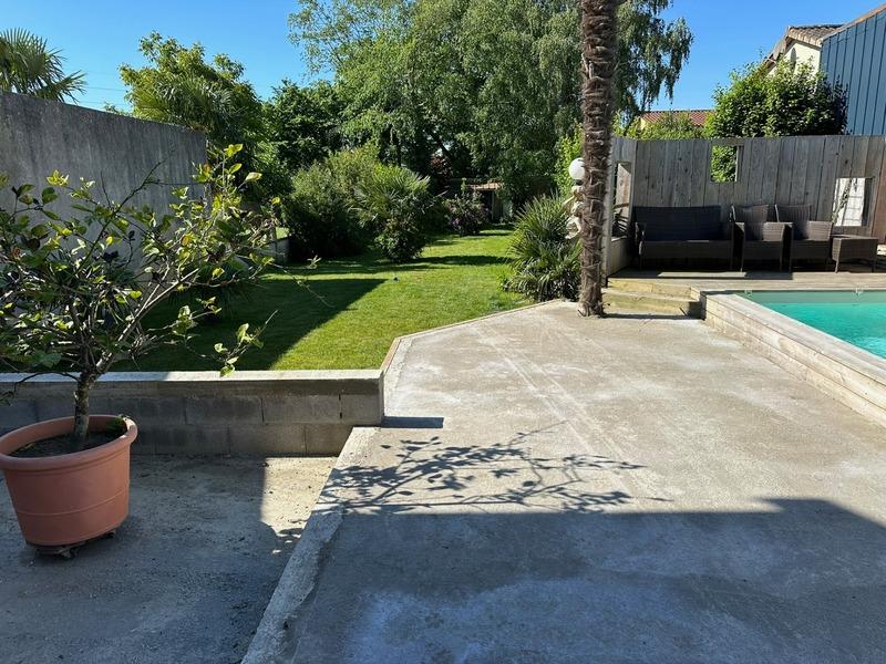 Maison - 150 m² - 6 pièces