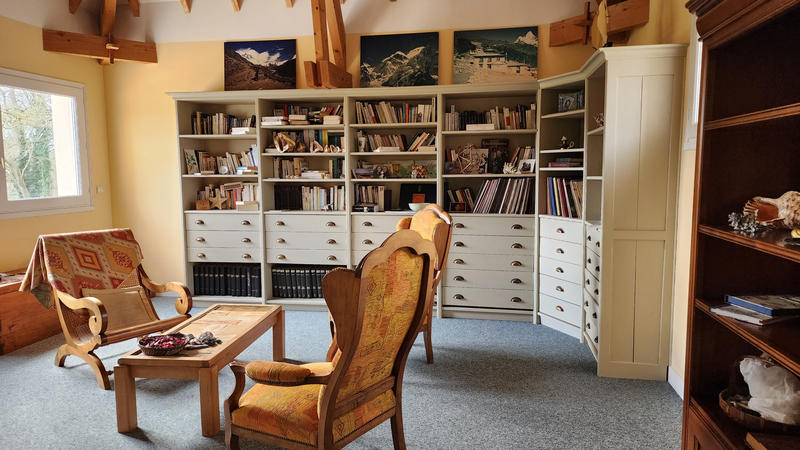 Maison - 218 m² - 8 pièces