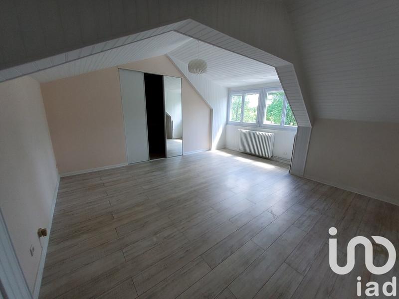 Maison - 248 m² - 5 pièces