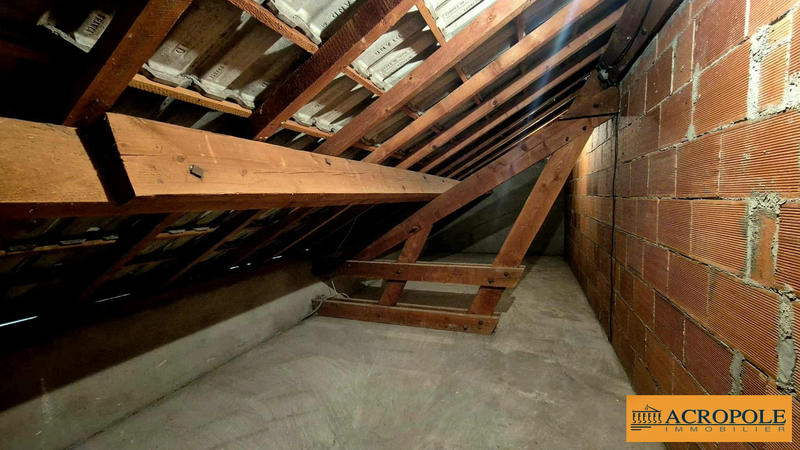 Maison - 103 m² - 4 pièces