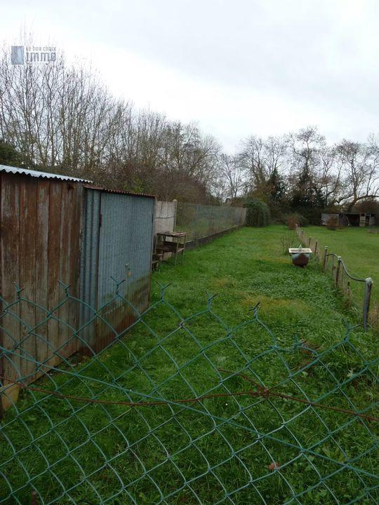 Maison - 673 m² - 4 pièces