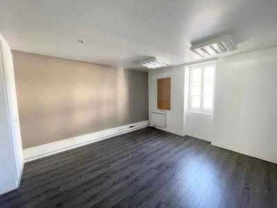 Immeuble - 133 m² - 3 pièces