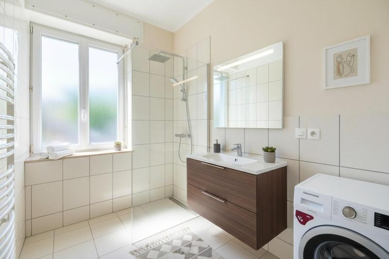 Appartement - 94 m² - 5 pièces