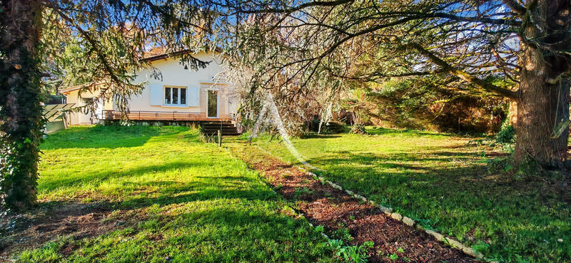 Maison - 135 m² - 7 pièces