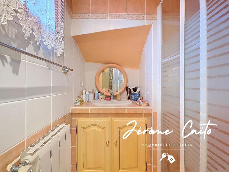 Maison - 103 m² - 4 pièces