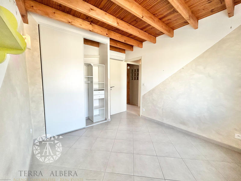 Villa - 131 m² - 5 pièces