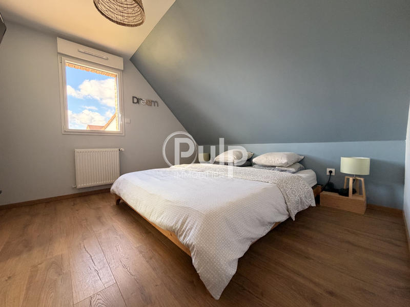 Pavillon - 104 m² - 7 pièces