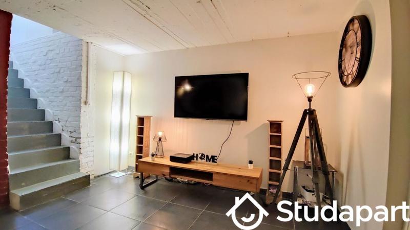 Chambre - 14 m² - 1 pièce