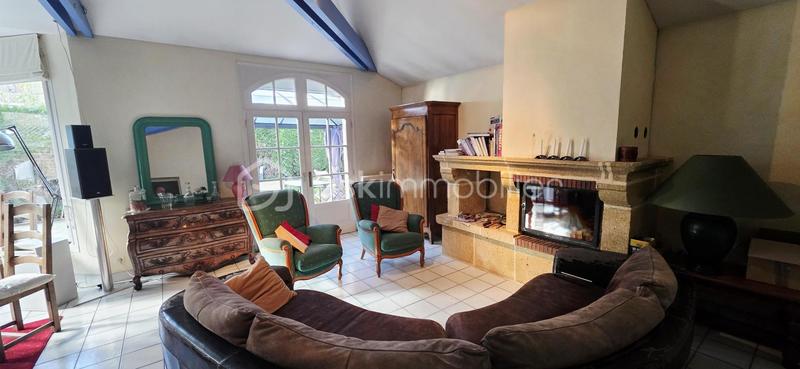 Maison en pierre - 170 m² - 7 pièces