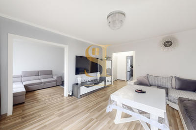 Appartement - 77 m² - 4 pièces