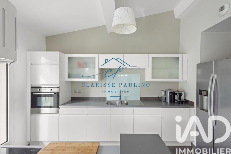 Maison - 105 m² - 5 pièces