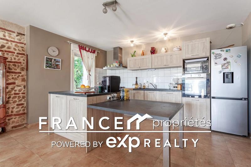 Maison - 192 m² - 4 pièces