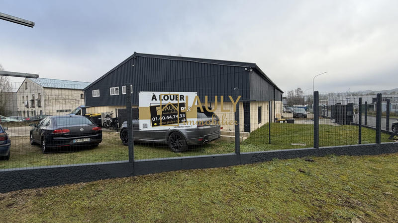 Local commercial - 192 m²