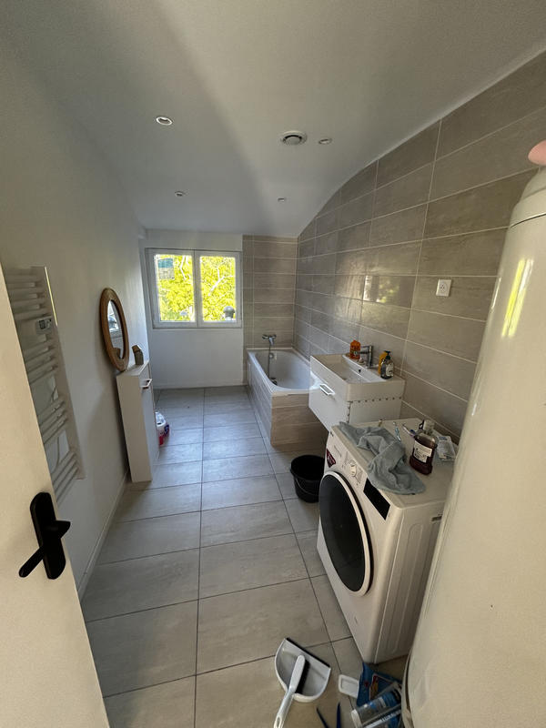 Appartement - 95 m² - 4 pièces