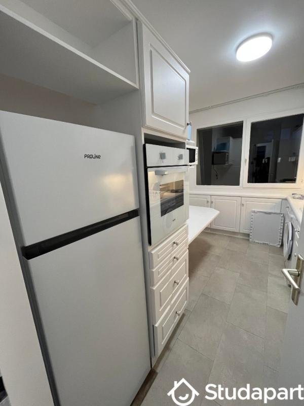 Chambre - 9 m² - 1 pièce