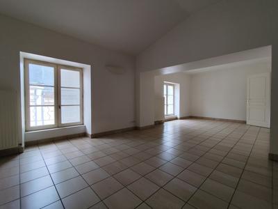 Appartement - 100 m² - 4 pièces