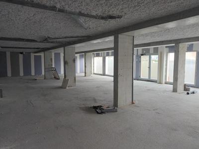 Local d'activité / Entrepôt - 228 m²