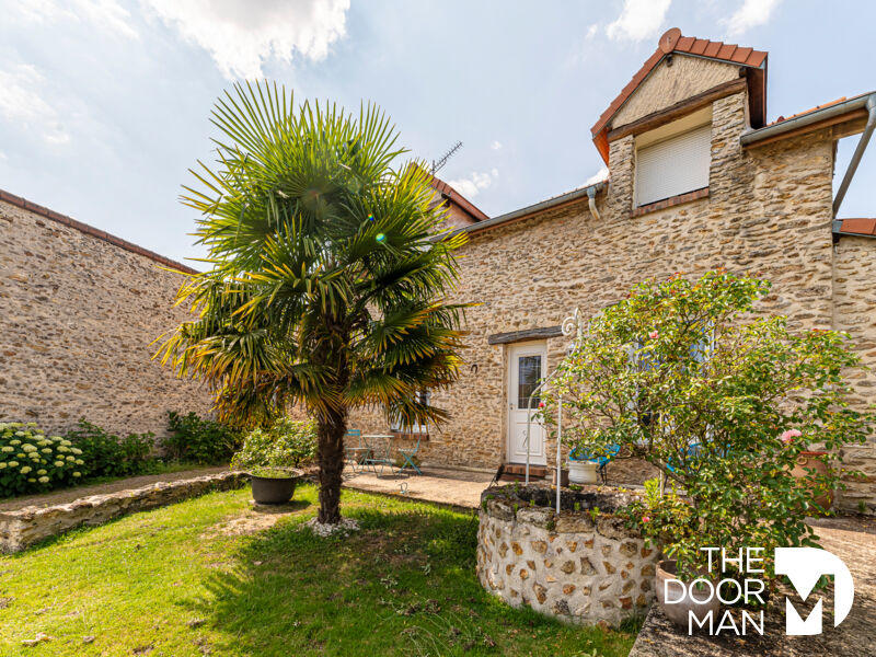 Maison - 183 m² - 6 pièces