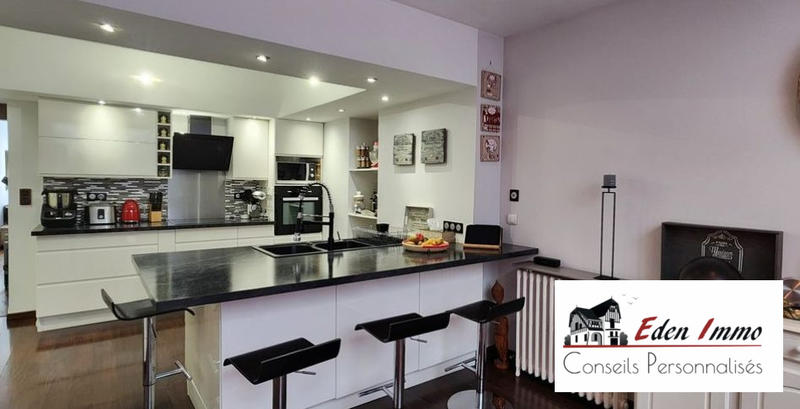 Appartement - 164 m² - 6 pièces