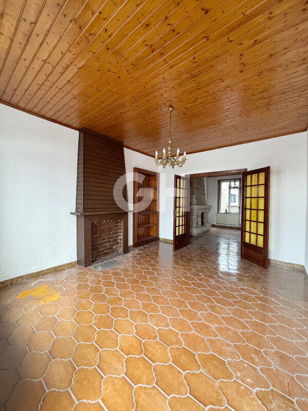 Maison - 114 m² - 5 pièces