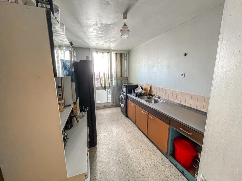 Appartement - 99 m² - 5 pièces