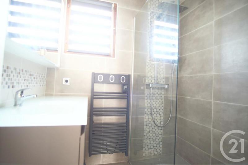 Maison - 91 m² - 5 pièces