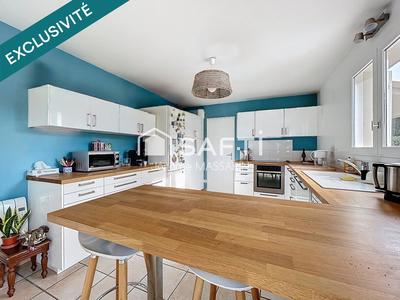 Villa - 157 m² - 8 pièces