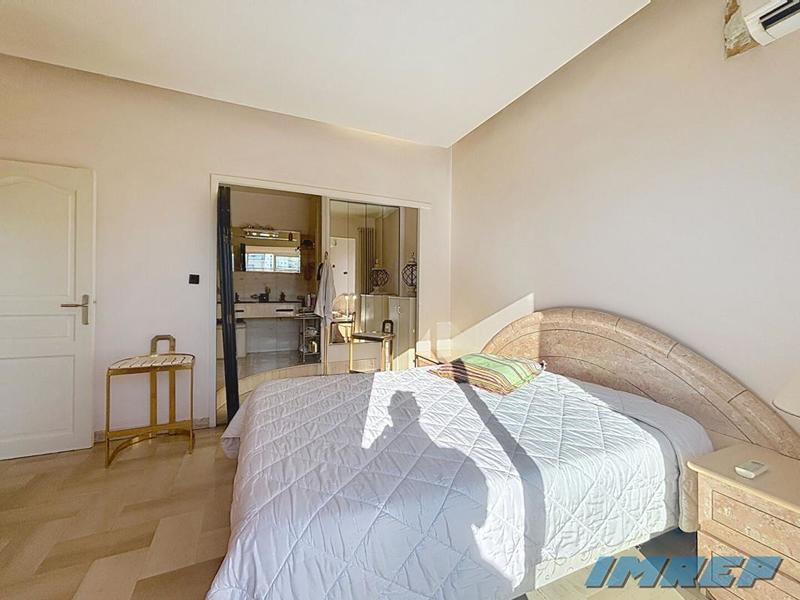 Maison - 188 m² - 5 pièces