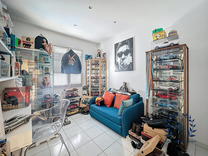 Maison - 101 m² - 5 pièces