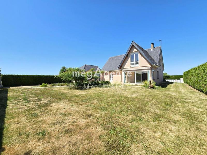 Maison - 208 m² - 8 pièces