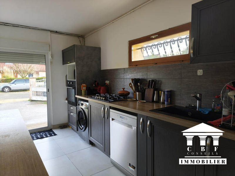 Maison - 178 m² - 9 pièces