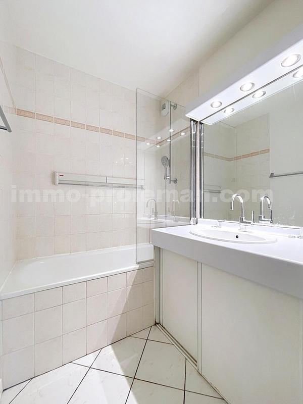 Appartement - 87 m² - 4 pièces